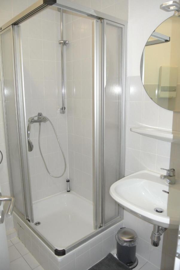 Apartmondo Ferienwohnungen Wuppertal Wichlinghaus מראה חיצוני תמונה